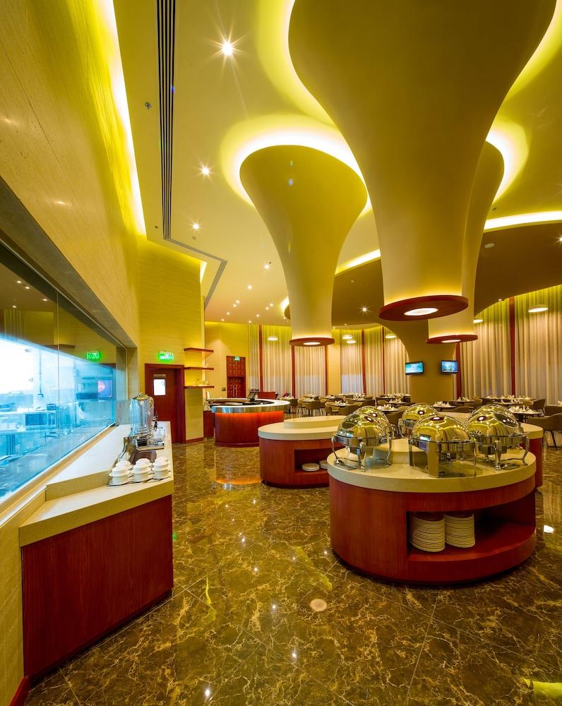 Arch Hotel Manamah Buitenkant foto